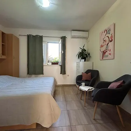 10082c Lejlighed Orebić